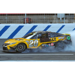 20 Christopher Bell, Dewalt Charlotte ROVAL 10/9 Win, CUP 2022 ELITE