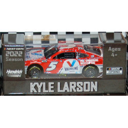 5 Kyle Larson, Valvoline,...