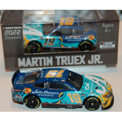 19 Martin Truex Jr,...