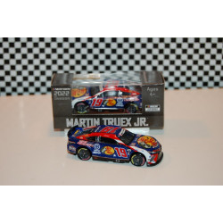 19 Martin Truex Jr, Bass...