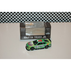 19 Martin Truex Jr,...