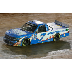 7 Chase Elliott, HendrickCars. com Bristol Dirt Raced Version, TRUCK 2022 HO