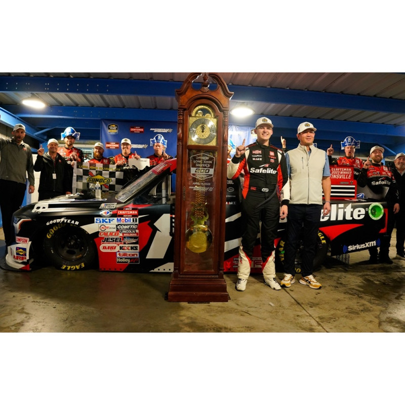 11 Corey Heim, Safelite Auto Glass, Martinsville 4/14 Race Win,1/24 TRUCK 2023