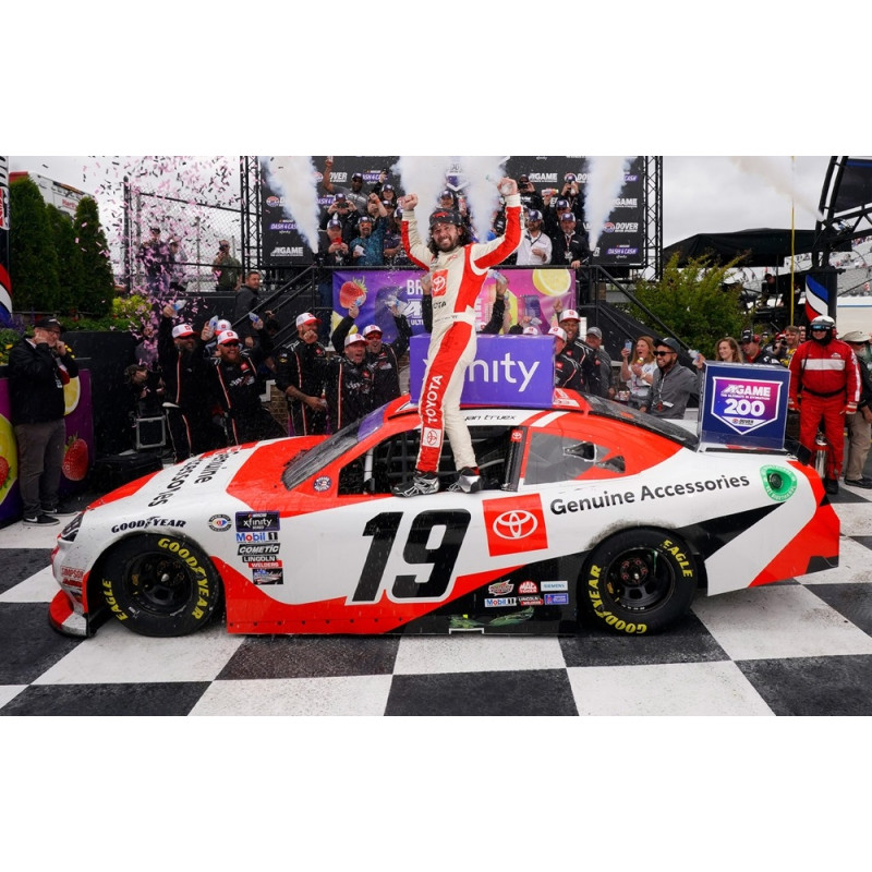 19 Ryan Truex, Toyota Genuine Accessories Dover 4/29 Race Win,1/24 XFINITY 2023