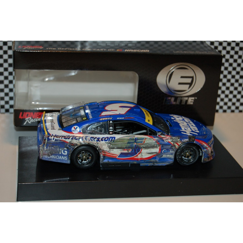 5 Kyle Larson 2021 HendrickCars Darlington 9/5 Checkers or Wreckers Elite